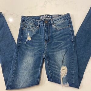 Resfeber Woman’s Jean
Size 4 
Never Worn
Great Condition